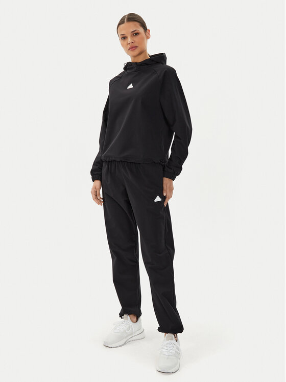 adidas adidas Spodnie dresowe City Escape IT8814 Czarny Regular Fit