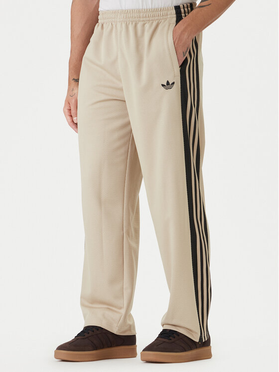 adidas Pantaloni trening KE0116 Bej Loose Fit