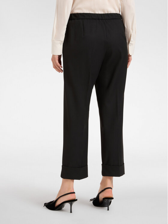 Elena Mirò Elena Mirò Pantaloni di tessuto P164P000360N033 Nero Cropp Fit