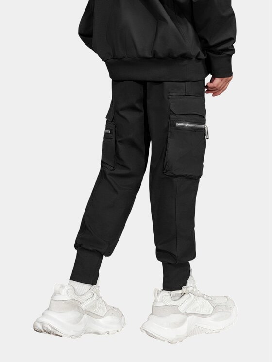 MADE BY SOCIETY MADE BY SOCIETY Spodnie materiałowe CARGO - P37699 Czarny Basic Fit