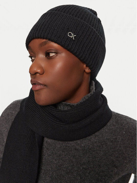 Calvin Klein Calvin Klein Sál és sapka szett Chunky K60K612621 Fekete
