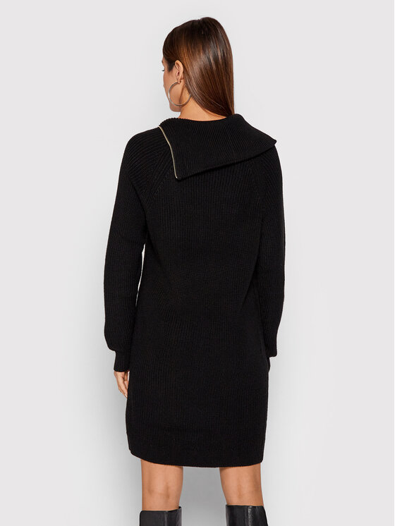 Vestito di maglia WF1423 MA51I Nero Regular Fit