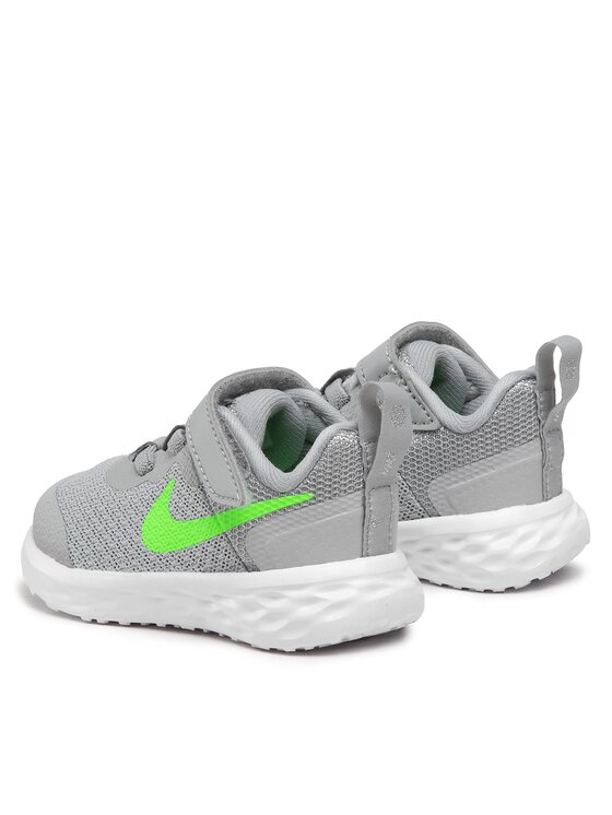 Nike Nike Снікерcи Revolution 6 Nn (Tdv) DD1094 009 Сірий
