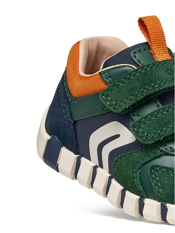 Geox Geox Сникърси B Iupidoo Boy B3555D 05422 C3P2T Зелен