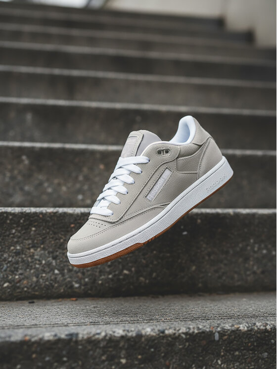 Reebok Reebok Sneakersy EO-CLUB C BULC CLN 100239220 Sivá