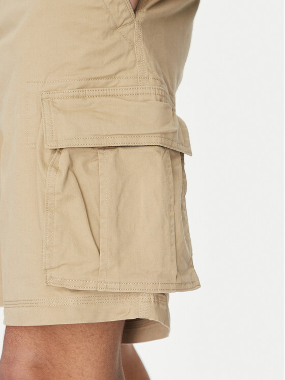 Gap Gap Szövet rövidnadrág 880822-00 Khaki Relaxed Fit
