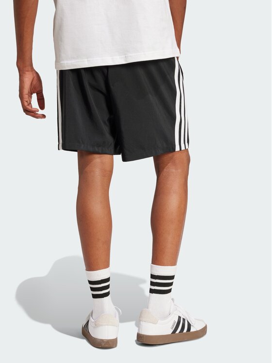 adidas adidas Szorty sportowe Essentials 3-Stripes JW1911 Czarny Regular Fit