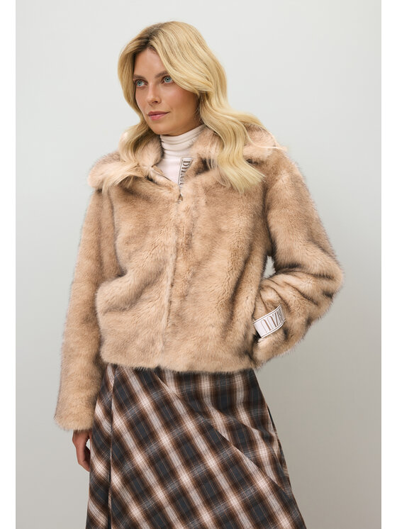 BIZUU BIZUU Futro WINTER WARM FLUFFY FUR Beżowy Standard Fit