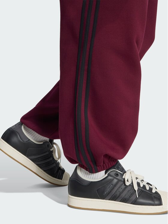 adidas adidas Spodnie dresowe 167780 Czerwony Loose Fit