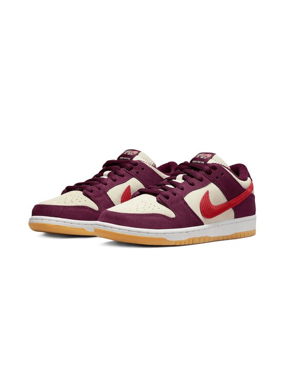 Nike Nike Sneakersy Nike Dunk Low SB Skate Like a Girl 41 Bordó