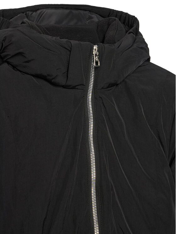 Calvin Klein Jeans Calvin Klein Jeans Zimní bunda IG0IG02976 D Černá Regular Fit
