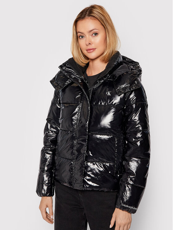 Calvin Klein Jeans Calvin Klein Jeans Žieminė striukė J20J216260 Juoda Regular Fit