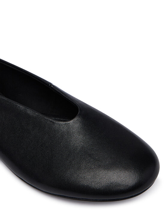 Vagabond Shoemakers Vagabond Shoemakers Nizki čevlji Aleya 6119-101-20 Črna