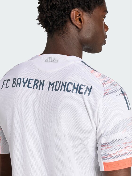 adidas adidas Koszulka techniczna FC Bayern Biały Slim Fit