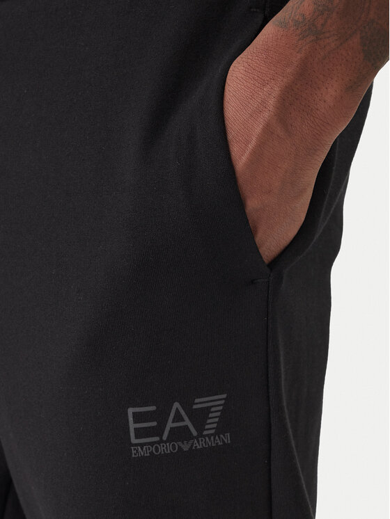 EA7 Emporio Armani EA7 Emporio Armani Tepláková súprava 7M001602 AF20845 UC001 Čierna Regular Fit