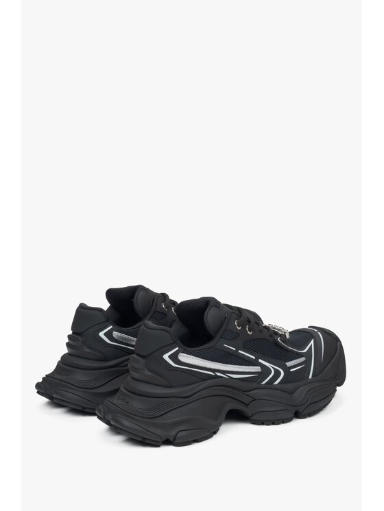 Estro Estro Sneakersy ER00115886 Čierna