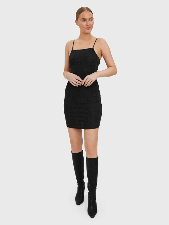 Vero Moda Vero Moda Повсякденна сукня Kanna 10277067 Чорний Slim Fit
