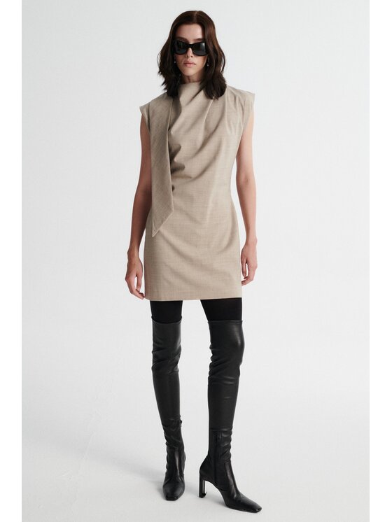 MARI PRETI MARI PRETI Sukienka koktajlowa VELORA Beżowy Slim Fit