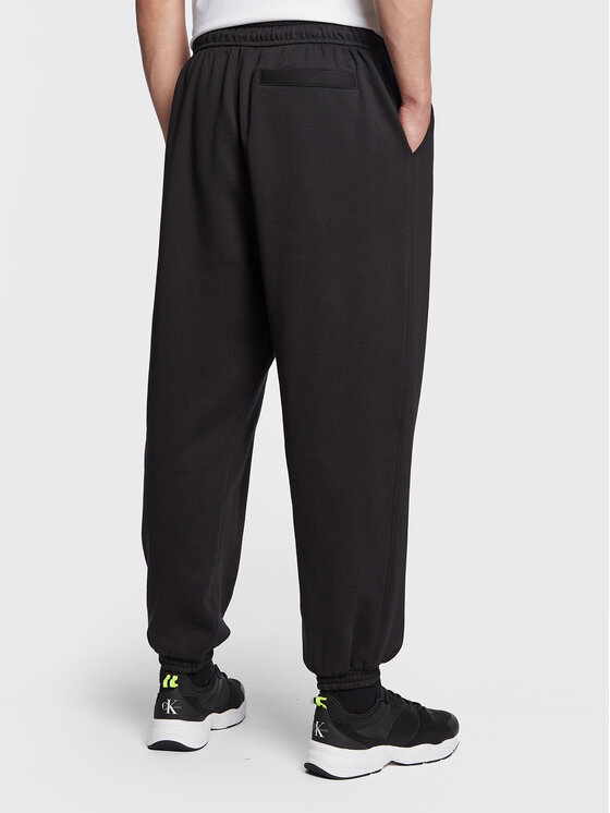Calvin Klein Jeans Calvin Klein Jeans Παντελόνι φόρμας J30J322925 Μαύρο Relaxed Fit