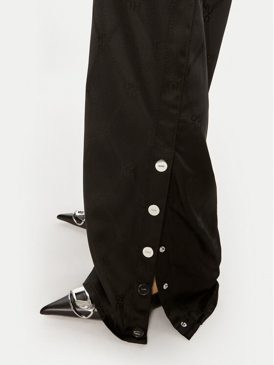 HUGO Hugo Pantaloni din material Hacelia-1 50518017 Negru Relaxed Fit
