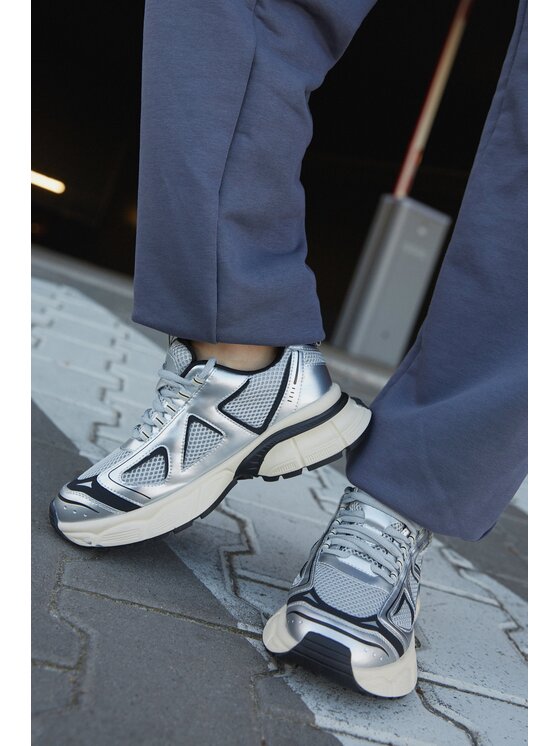 Estro Estro Sneakersy ER00114598 Srebrny