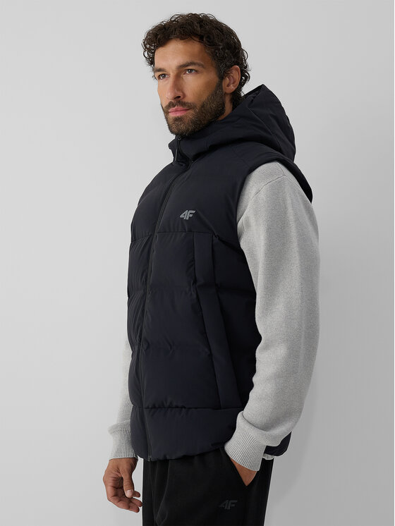 4F 4F Kamizelka URBAN COMMUTER Czarny Regular Fit
