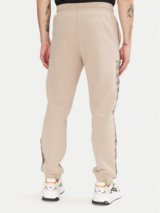 EA7 Emporio Armani EA7 Emporio Armani Spodnji del trenirke 7M000216 AF12660 U6155 Bež Regular Fit