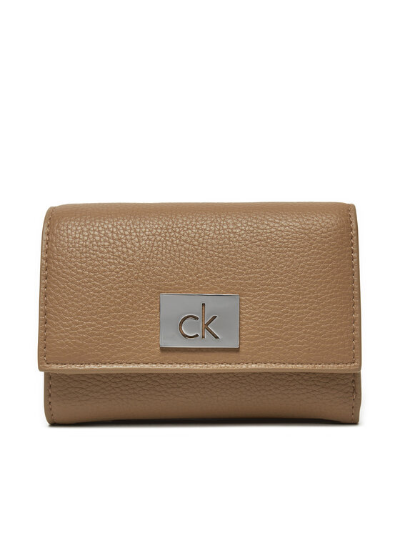 Calvin Klein Calvin Klein Portafoglio piccolo da donna Ck Plaque Small Trifold W/Zip K60K612834 Grigio