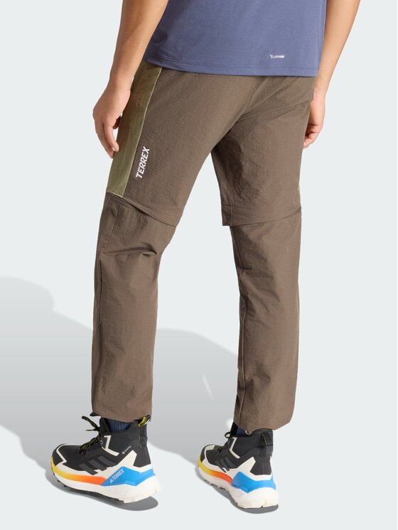 adidas adidas Spodnie outdoor 161513 Zielony Regular Fit