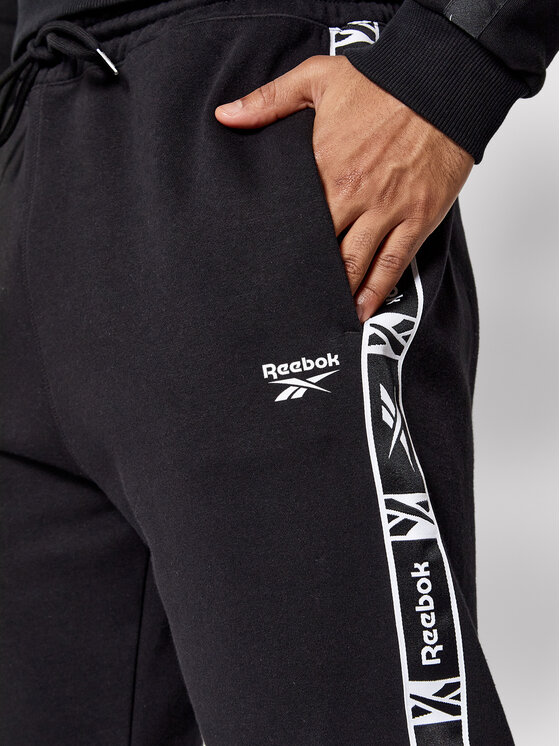 Reebok Teplákové kalhoty Essentials HB5978 Černá Regular Fit | Modivo.cz