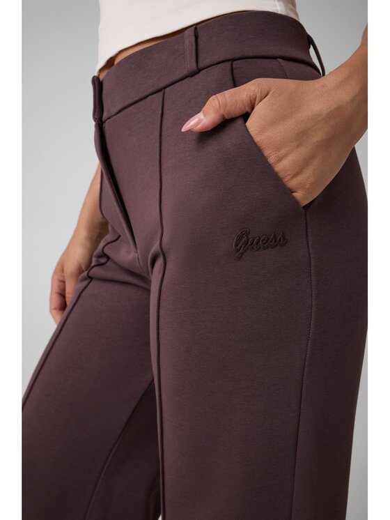 Guess Guess Kalhoty z materiálu 183761 Hnědá Classic Fit