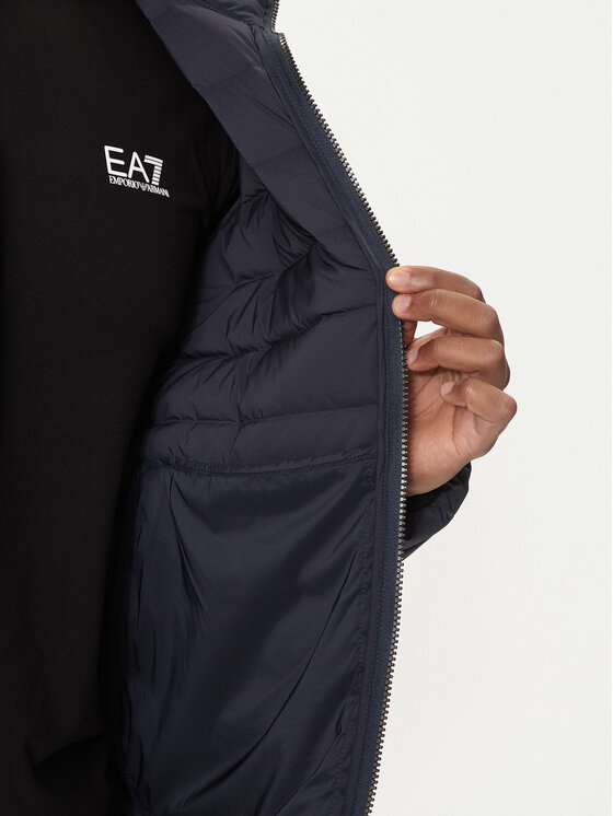 EA7 Emporio Armani EA7 Emporio Armani Pehelykabát 6DPB14 PNHAZ 1562 Sötétkék Regular Fit
