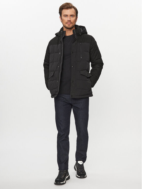 CMP CMP Žieminė striukė 33K3897 Juoda Regular Fit