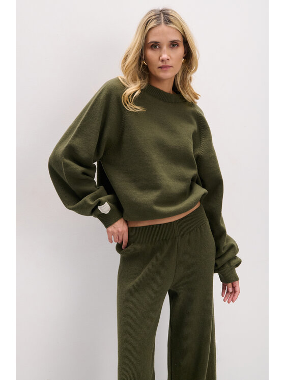 Fobya Fobya Spodnie dzianinowe F2085 Zielony Basic Fit