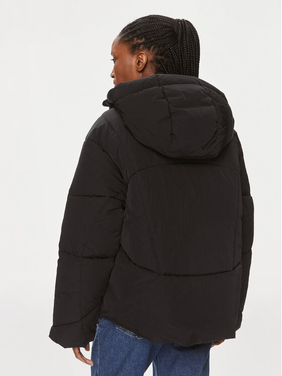 Calvin Klein Jeans Calvin Klein Jeans Зимно яке J20J221901 Черен Regular Fit
