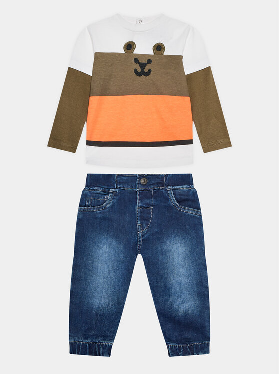 Completo maglietta e pantaloni Guess