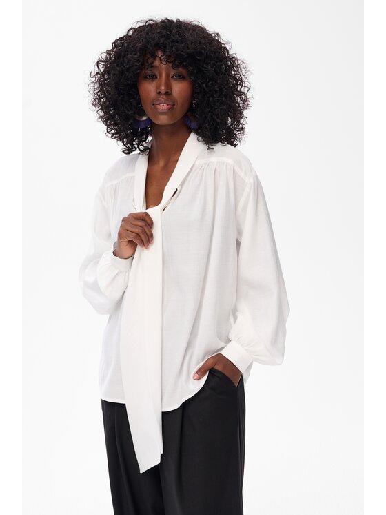 blue shadow blue shadow Bluzka Lea Écru Regular Fit