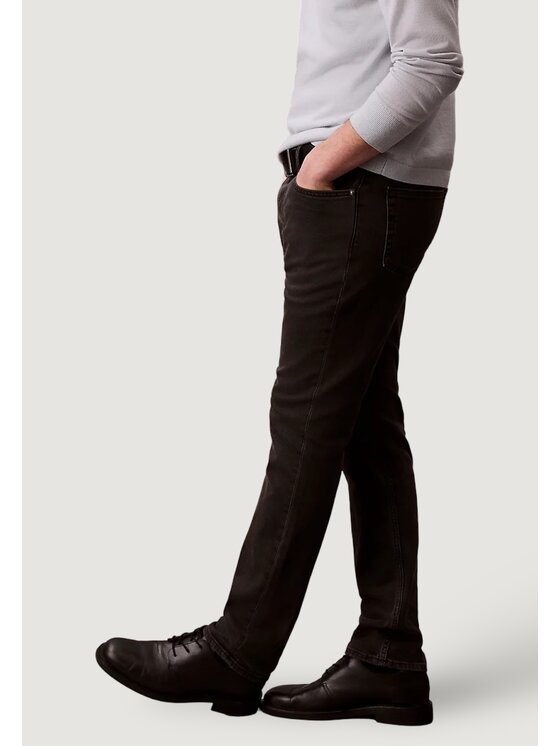 Calvin Klein Jeans Calvin Klein Jeans Jeans hlače Essential LV04RB738G Črna Slim Fit