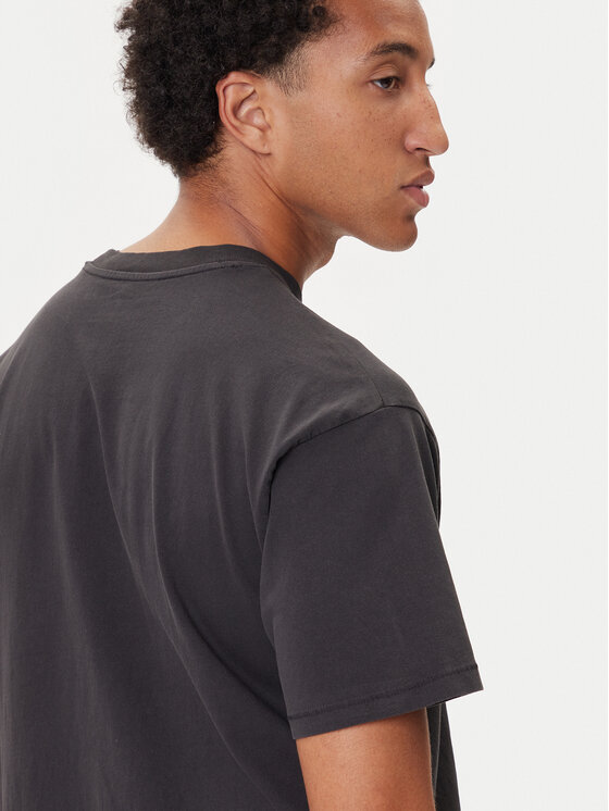 Levi's® Levi's® T-shirt Red Tab™ A0637-0001 Crna Boxy Fit