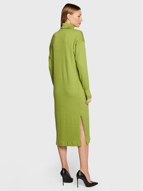 b.young b.young Трикотажна сукня Bysanila 20812311 Зелений Regular Fit