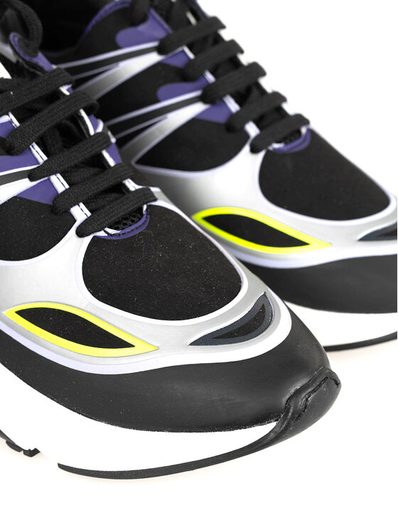 Patrizia Pepe Patrizia Pepe Sneakersy 2V9991/A6Q4 Černá