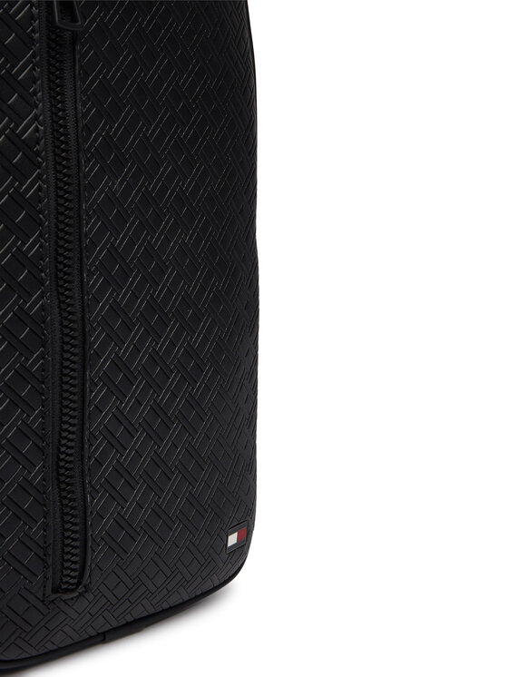 Tommy Hilfiger Tommy Hilfiger Taška cez rameno Embossed Flag Sling Bag AM0AM14191 Čierna