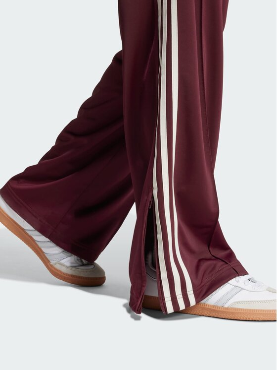 adidas adidas Spodnie dresowe 141427 Czerwony Loose Fit