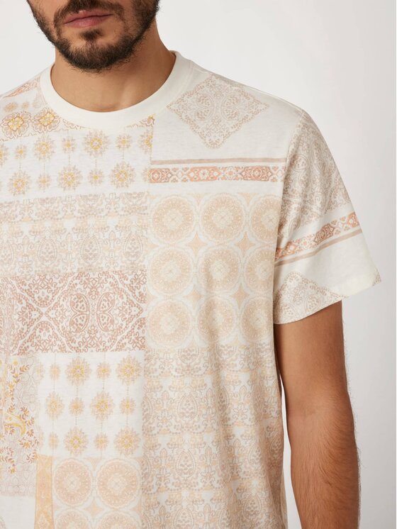 Guess Guess T-Shirt 166639 Beżowy Classic Fit