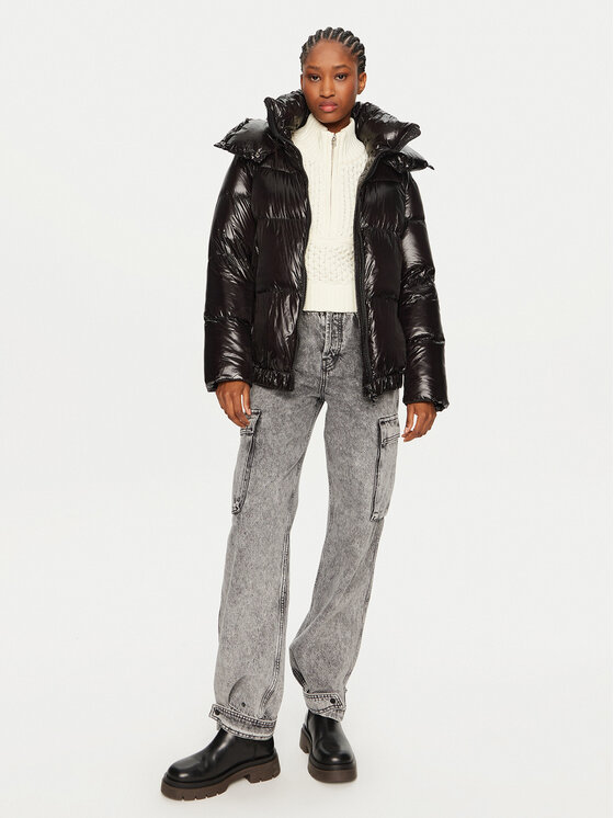 Hetregó Hetregó Pūkinė striukė Rose 8N723 Juoda Oversize