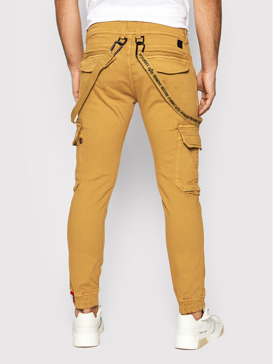 Alpha Industries Alpha Industries Hlače iz tkanine Utility 128202 Rjava Slim Fit