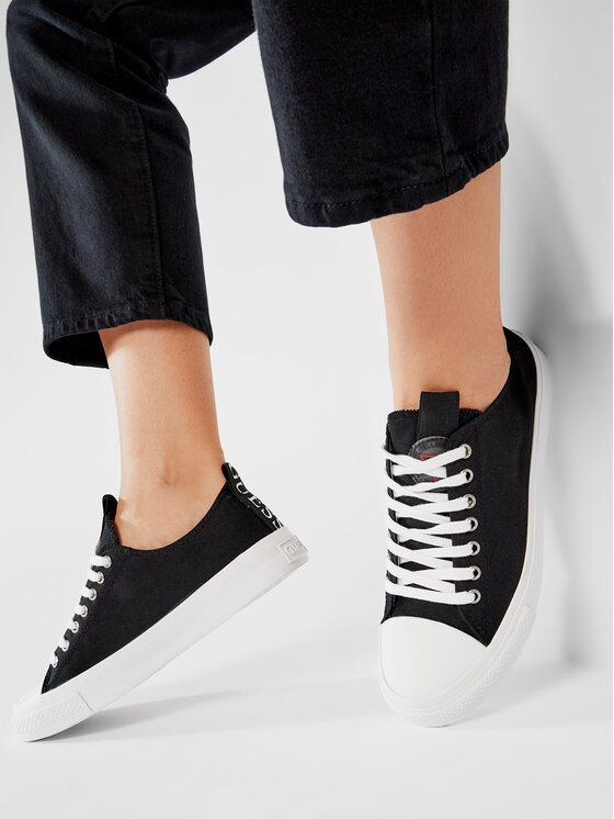 Guess Guess Sneakers aus Stoff Ederla Low Cut FL5ERL FAB12 Schwarz