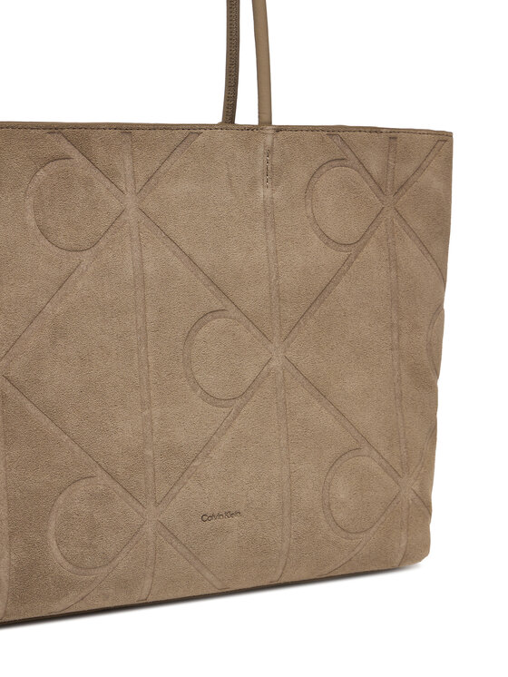 Calvin Klein Calvin Klein Handtasche Emblem Aop Embossed Suede Tote LV04F3334G Beige