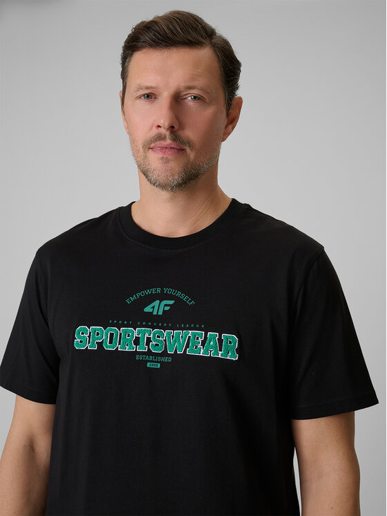 4F 4F T-Shirt SPORTS CLUB Czarny Regular Fit