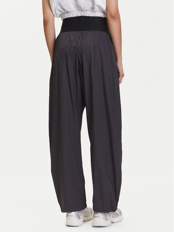 adidas adidas Παντελόνι φόρμας JJ0920 Γκρι Loose Fit